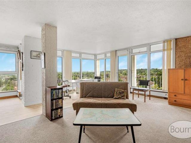 4 Bedroom Flat