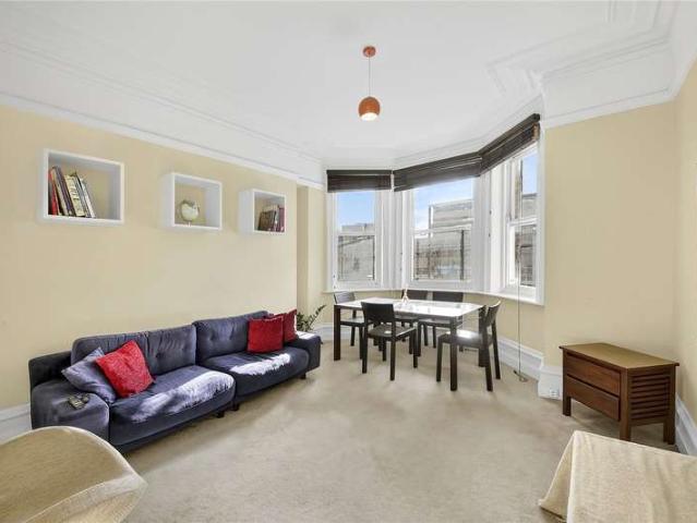 4 Bedroom Flat