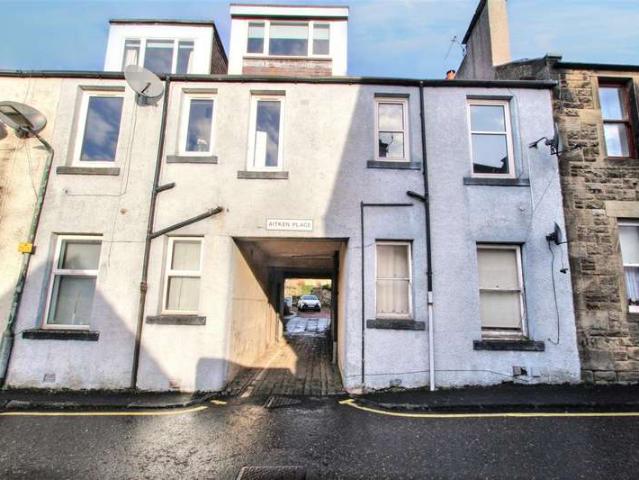 4 Bedroom Flat
