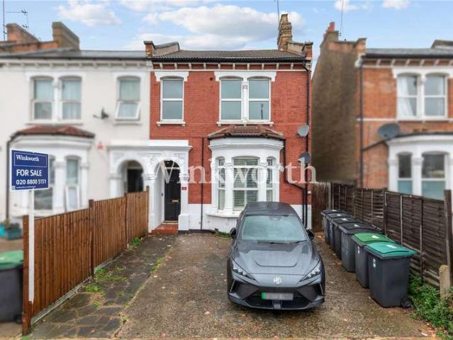4 Bedroom Flat