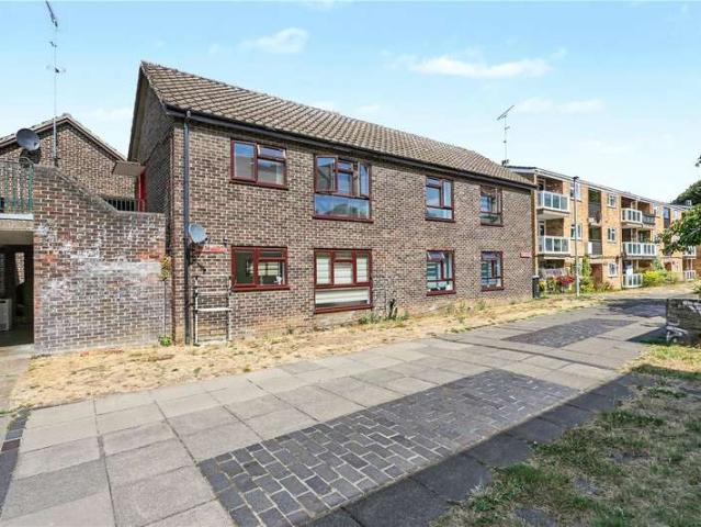 4 Bedroom Flat