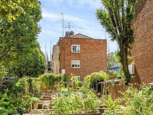 4 Bedroom Flat