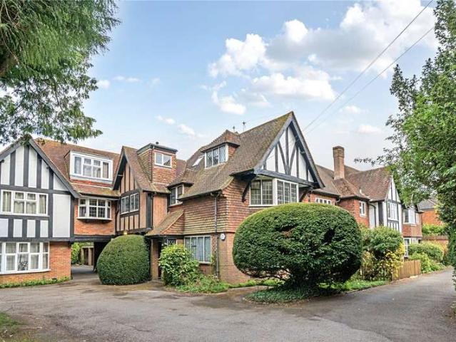 4 Bedroom Flat