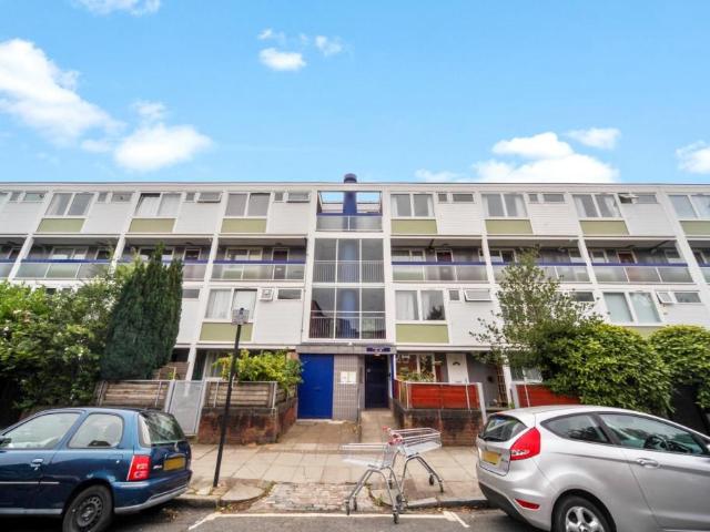 4 Bedroom Flat