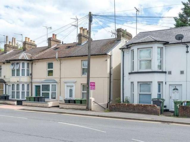 4 Bedroom Flat
