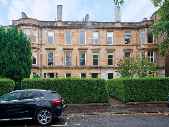 4 Bedroom Flat