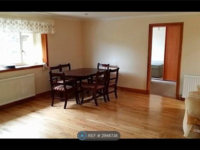 4 Bedroom Flat To Rent In Weaver Row, Stirling, FK7