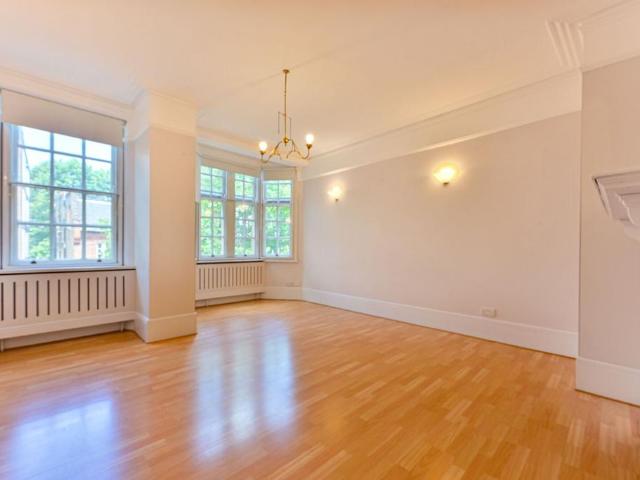 4 bedroom flat to rent