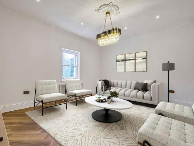 4 bedroom flat to rent