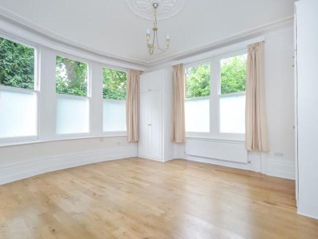 4 bedroom flat to rent