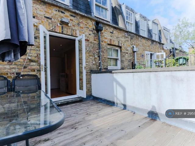 4 bedroom flat to rent