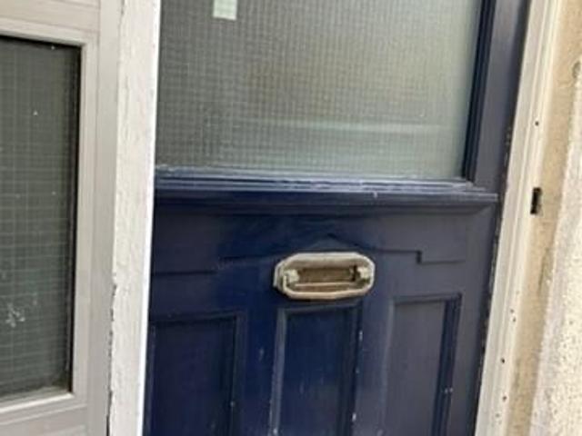 4 bedroom flat to rent