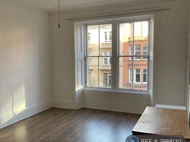 4 bedroom flat to rent