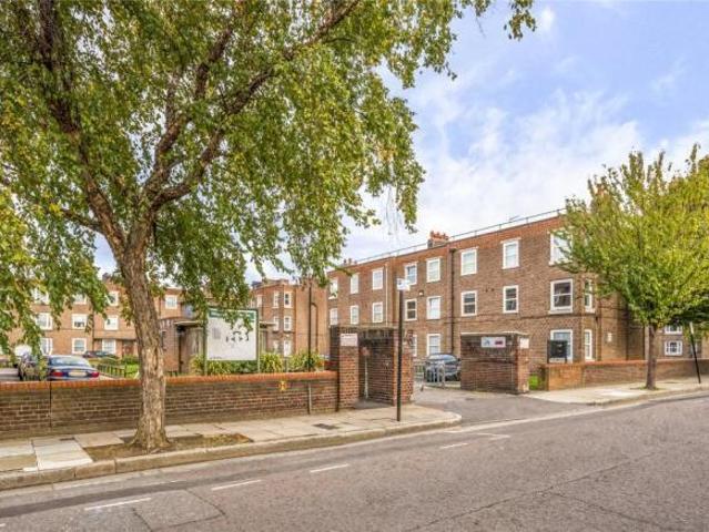 4 bedroom flat to rent