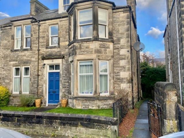 4 bedroom Flat To Rent