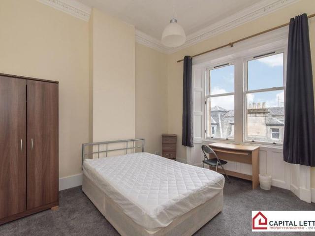 4 bedroom flat to rent