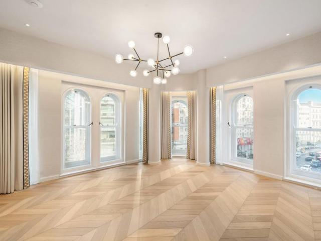 4 bedroom flat to rent