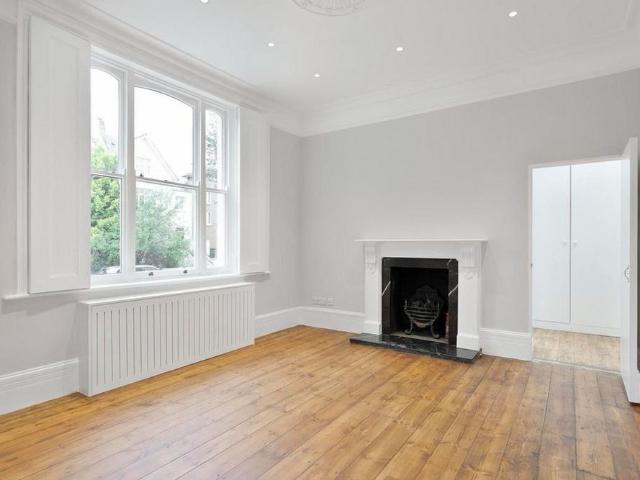 4 bedroom flat to rent
