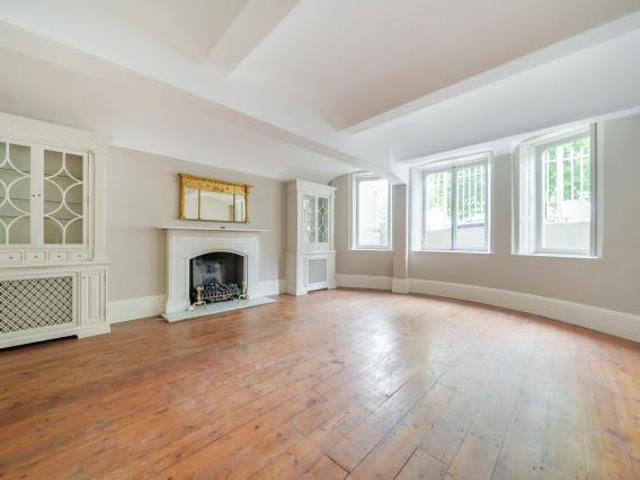 4 bedroom flat to rent