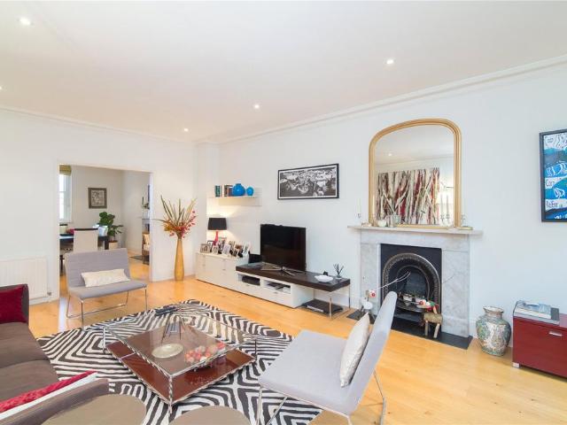 4 bedroom flat to rent