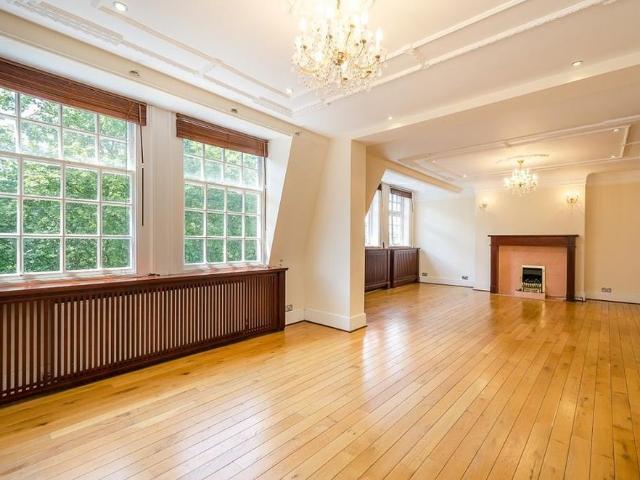 4 bedroom flat to rent