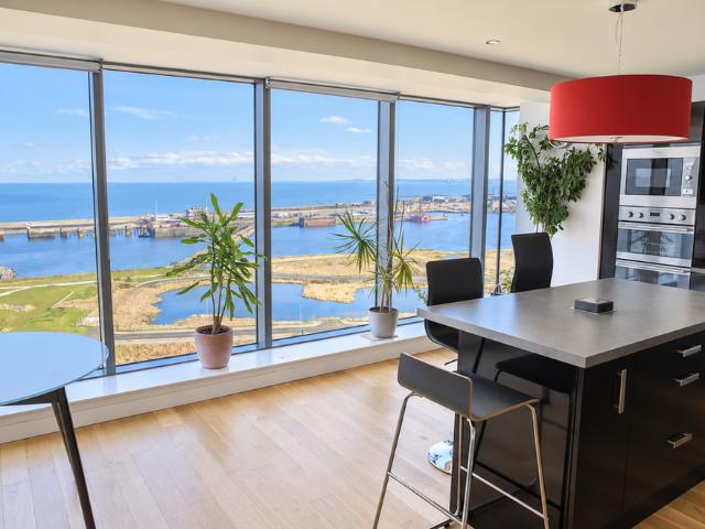4 bedroom flat to rent