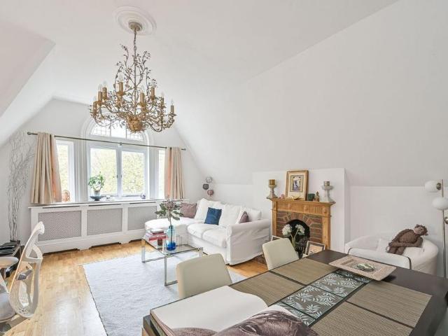 4 bedroom flat to rent