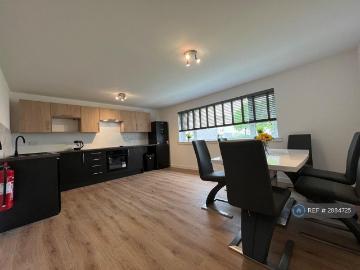 Napier Drive G51 Glasgow, West End Park Street G3 Glasgow