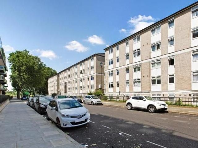 4 bedroom flat to rent