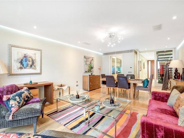 4 bedroom flat to rent