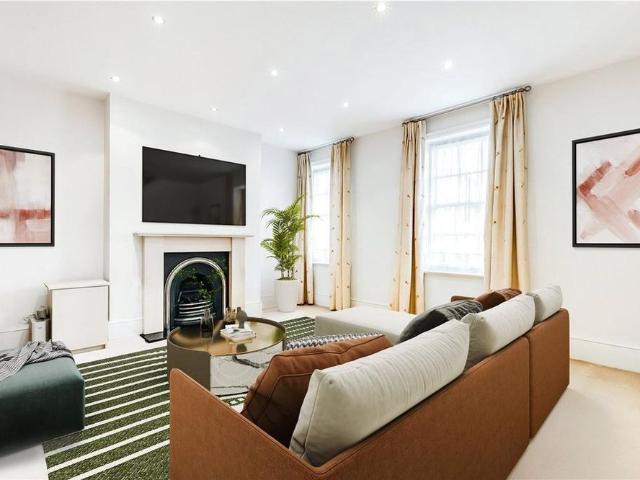 4 bedroom flat to rent