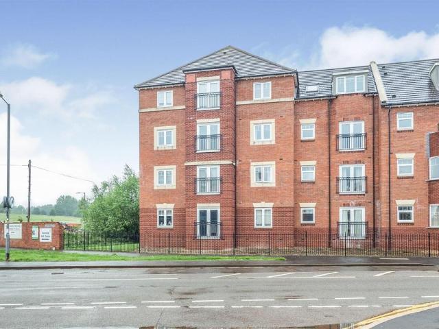4 bedroom flat to rent