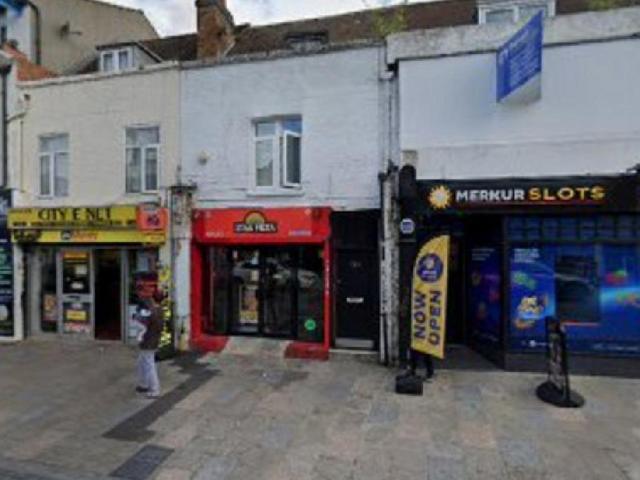 4 bedroom flat to rent