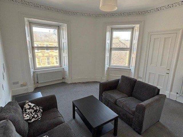 4 bedroom flat to rent
