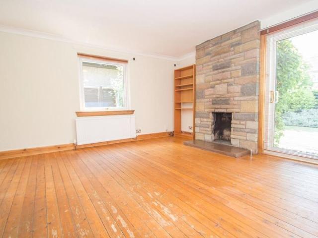 4 bedroom flat to rent