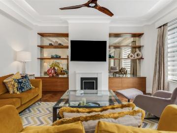 4 bedroom flat for sale