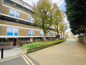 4 bedroom flat for sale