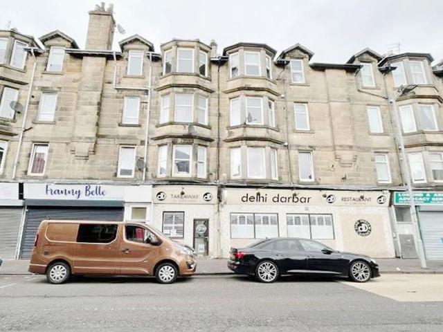 4 bedroom flat for sale