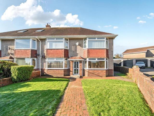 4 bedroom flat for sale