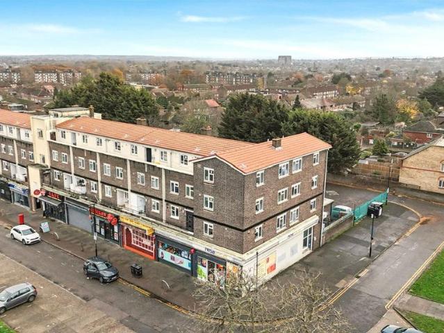 4 bedroom flat for sale