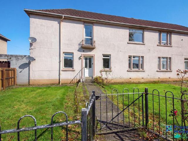 4 bedroom flat for sale