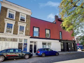 4 bedroom flat for sale