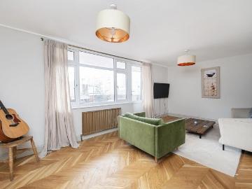 4 bedroom flat for sale