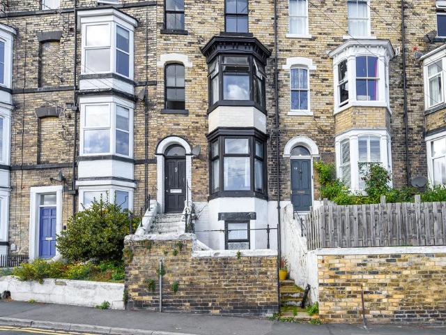 4 bedroom flat for sale