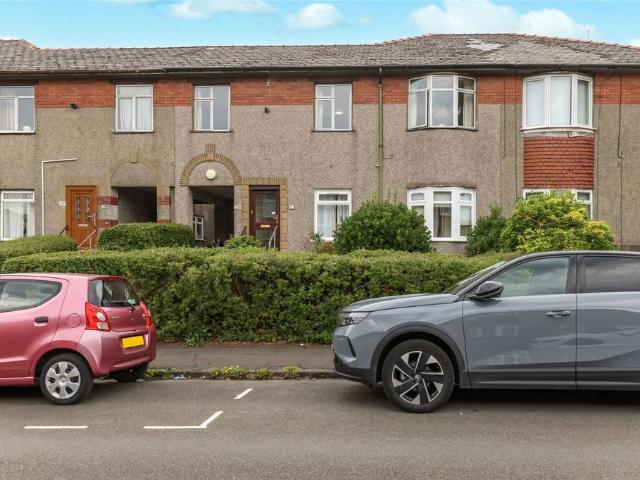 4 bedroom flat for sale