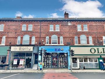 4 bedroom flat for sale