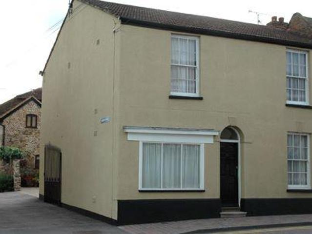4 bedroom flat for sale