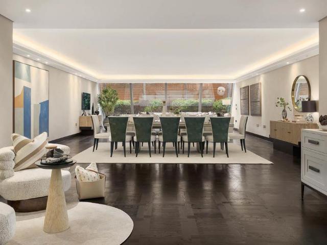 4 bedroom flat for sale