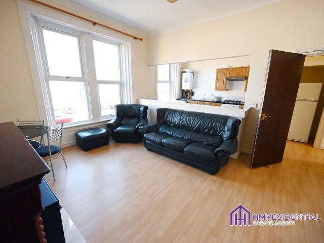 4 bedroom Flat for rent on Heaton Road, Heaton, Newcastle Upon Tyne, NE6 1SA from 17/08/2026 £1749.00