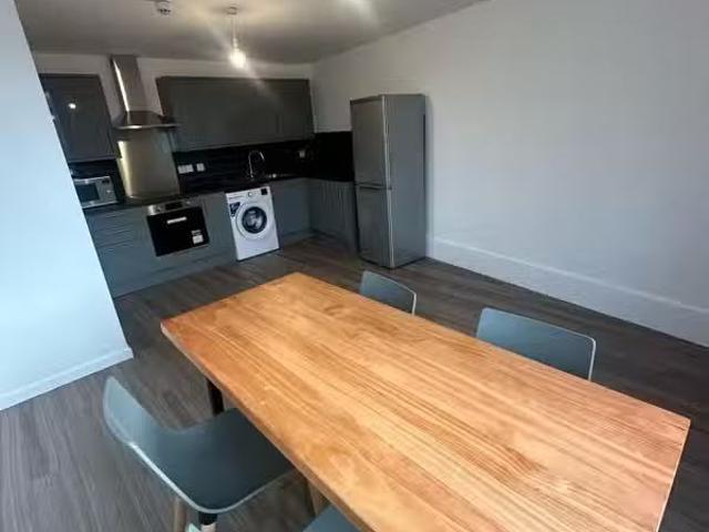 4 bedroom flat for rent in Baldwin Street, Bristol, BS1